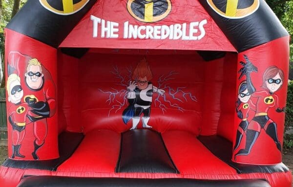 Incredibles Deluxe Bouncy Castle